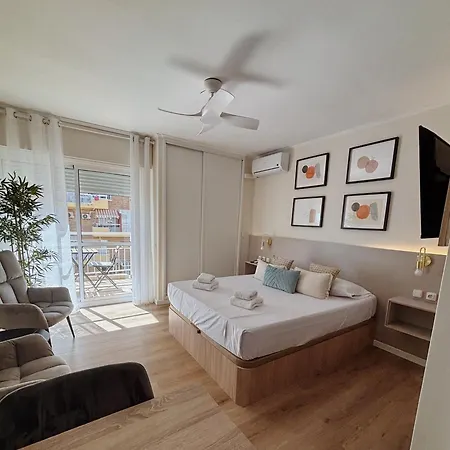 Estudio Iris Con Piscina A 800m De La Playa Apartment
